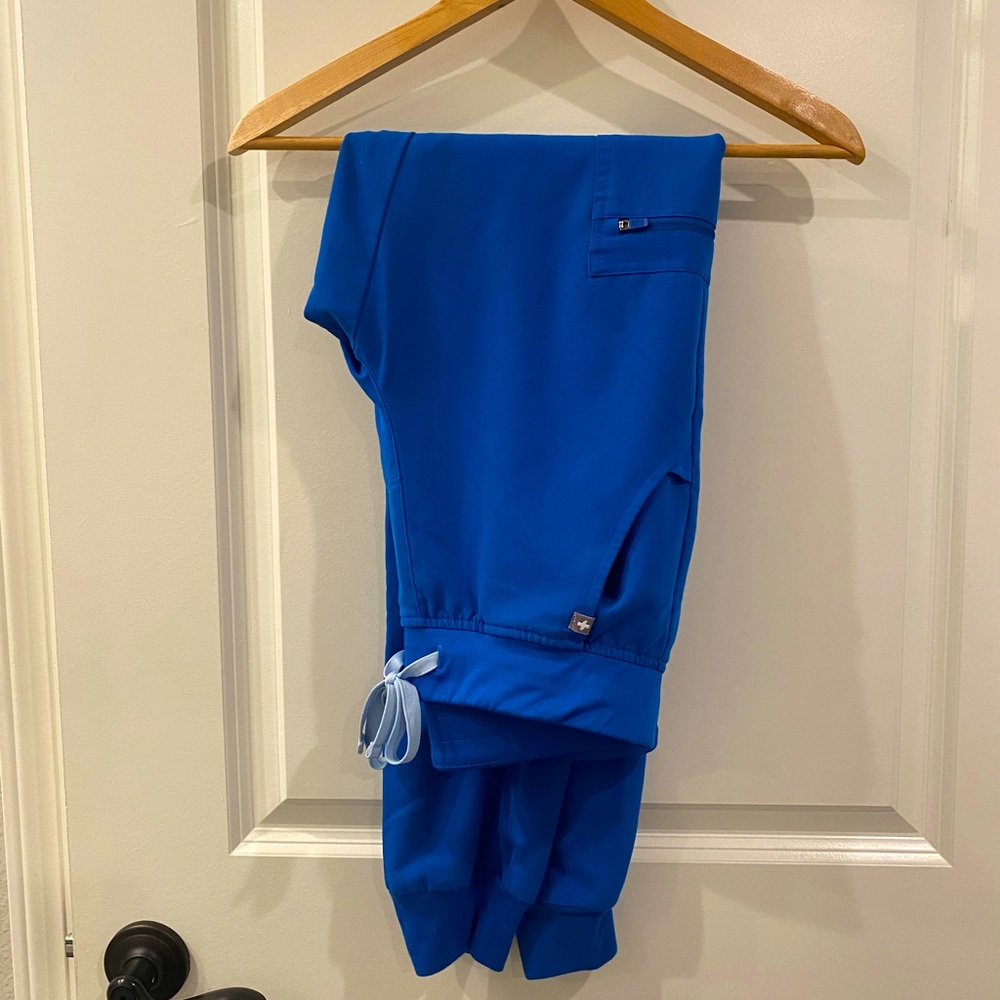Figs Zamora Joggers Scrub Pants